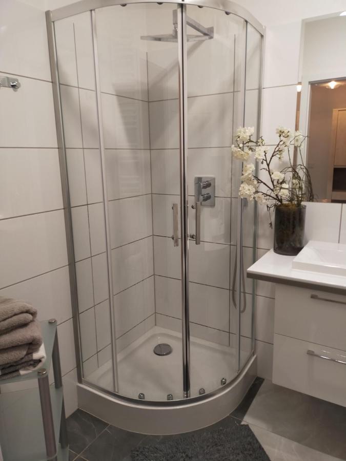 Apartament -Sweet Home Lubiń Extérieur photo