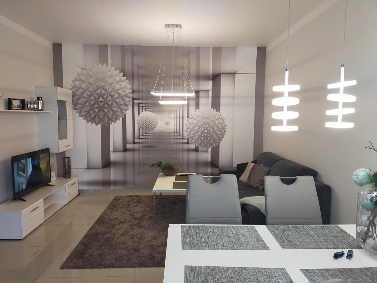 Apartament -Sweet Home Lubiń Extérieur photo